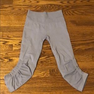 womens grey cropped lulu leggings